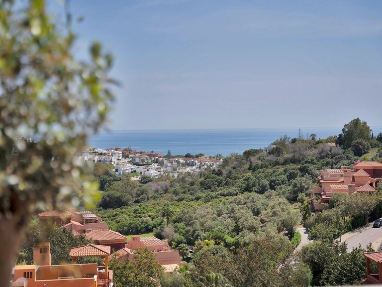 Apartment for Sale in Reserva De Marbella, Malaga 11