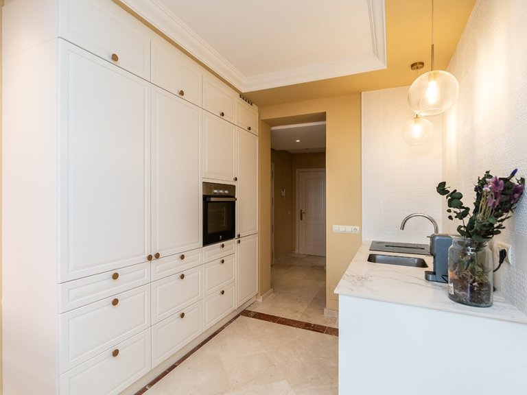 Apartment for Sale in Marbella, Malaga 10