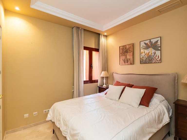 Apartment for Sale in Marbella, Malaga 11