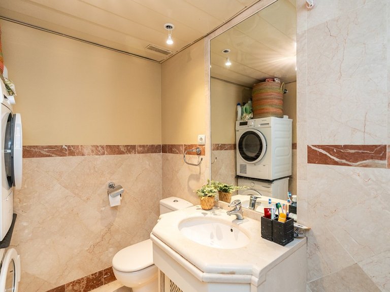 Apartment for Sale in Marbella, Malaga 14