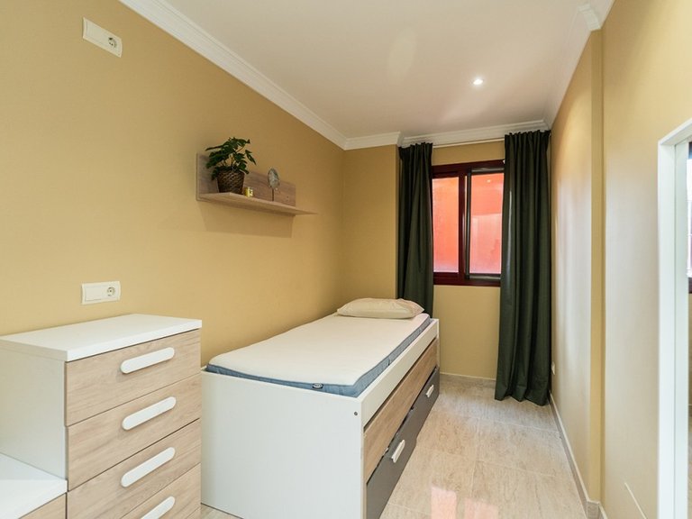 Apartment for Sale in Marbella, Malaga 15