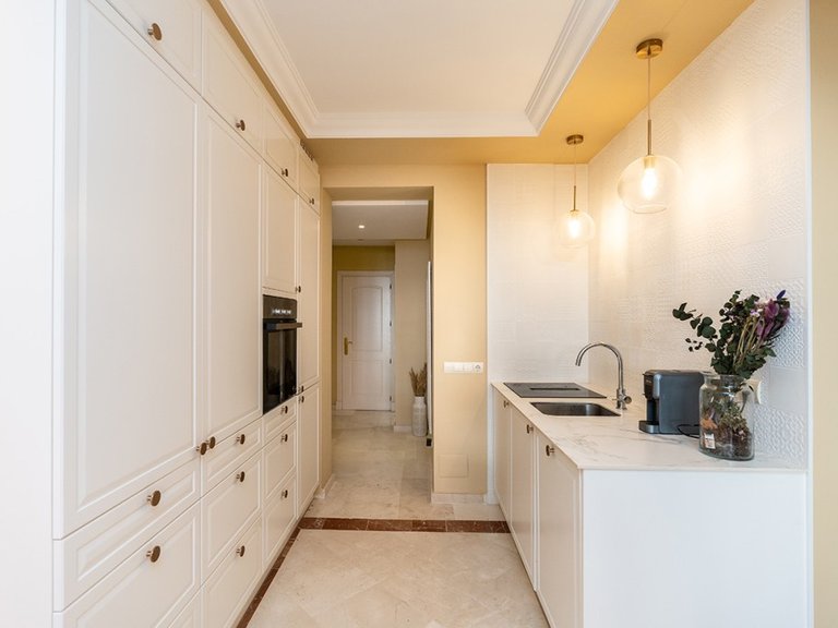 Apartment for Sale in Marbella, Malaga 9