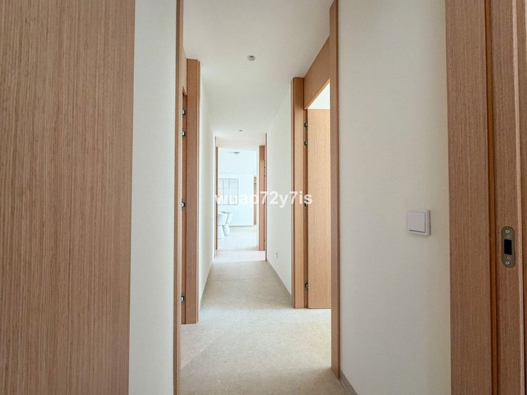 Apartment for Sale in La Quinta, Malaga 22