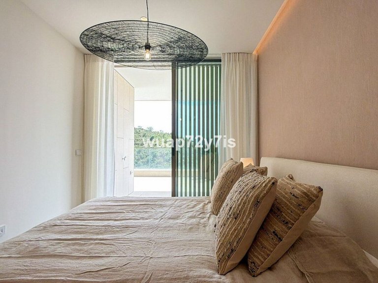 Apartment for Sale in La Quinta, Malaga 24