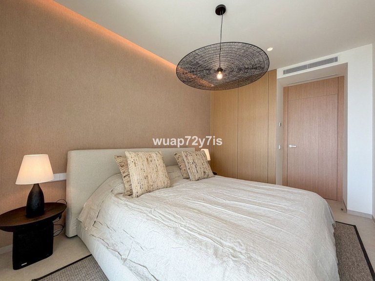Apartment for Sale in La Quinta, Malaga 27