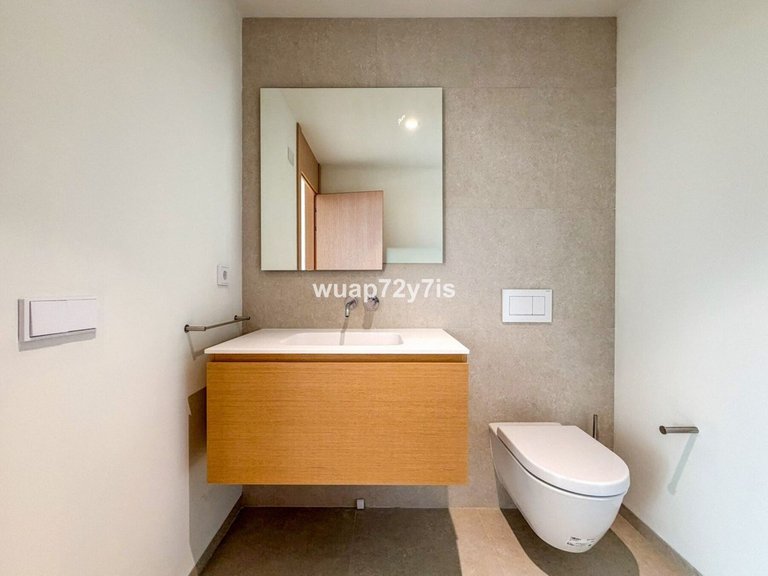 Apartment for Sale in La Quinta, Malaga 30