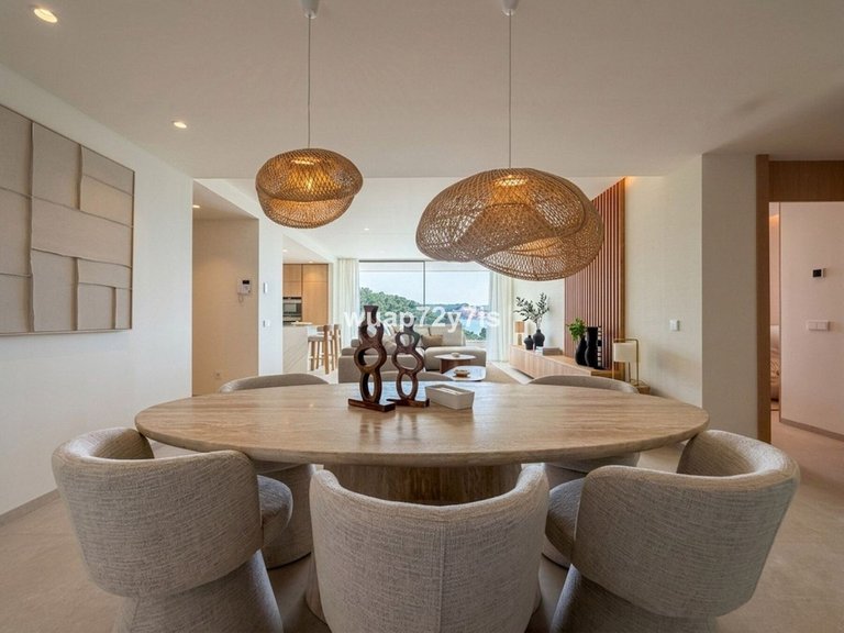 Apartment for Sale in La Quinta, Malaga 7