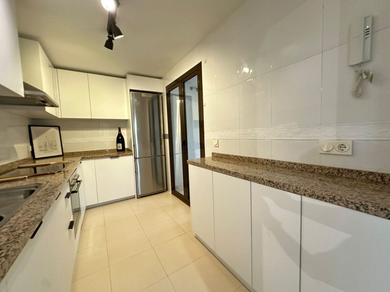 Apartment for Sale in San Luis De Sabinillas, Malaga 15