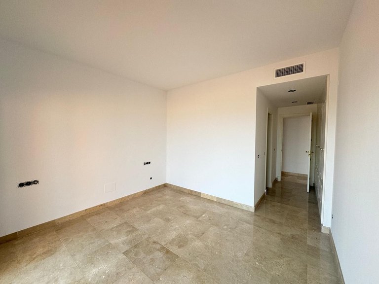 Apartment for Sale in San Luis De Sabinillas, Malaga 3
