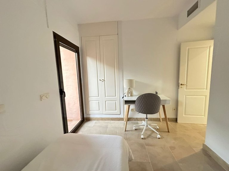 Apartment for Sale in San Luis De Sabinillas, Malaga 33