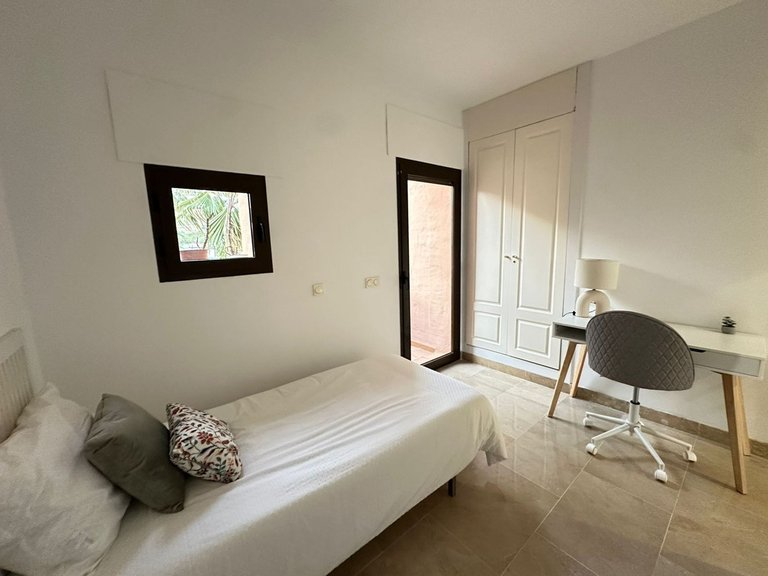 Apartment for Sale in San Luis De Sabinillas, Malaga 35