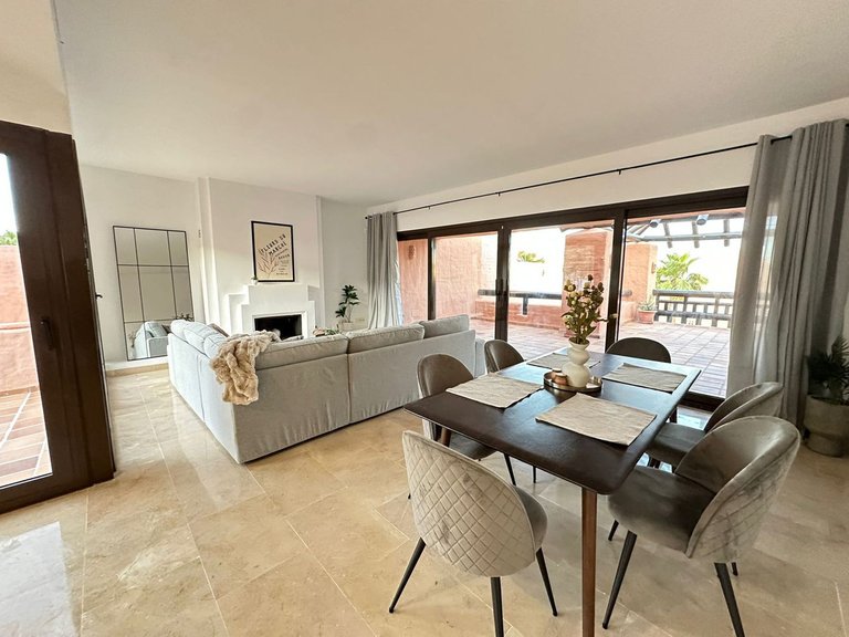 Apartment for Sale in San Luis De Sabinillas, Malaga 47