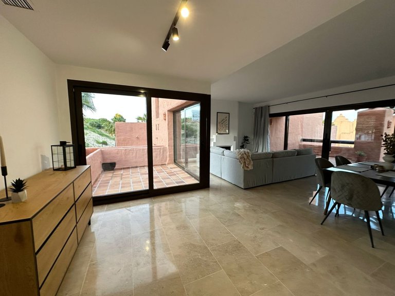 Apartment for Sale in San Luis De Sabinillas, Malaga 48