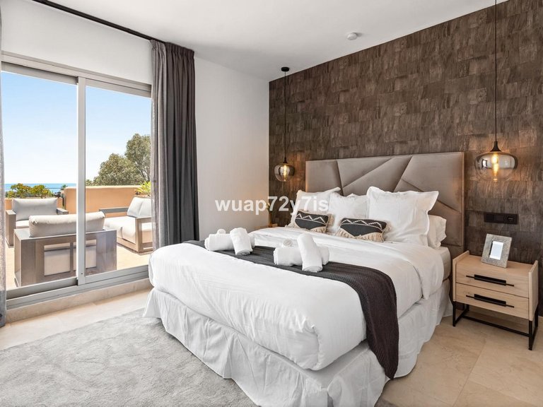 Apartment for Sale in Selwo, Malaga 18