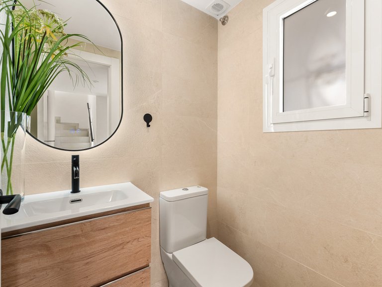 Villa for Sale in Estepona, Malaga 13