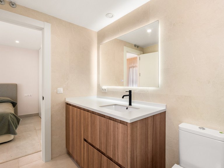 Villa for Sale in Estepona, Malaga 20