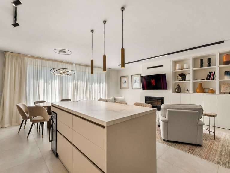 Villa for Sale in Estepona, Malaga 5