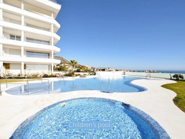 Apartment for Sale in Fuengirola, Malaga 1