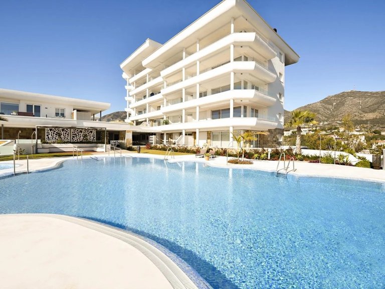 Apartment for Sale in Fuengirola, Malaga 20