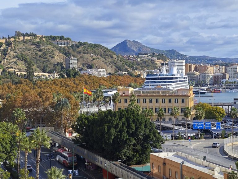 Apartment for Sale in Málaga Centro, Malaga 11