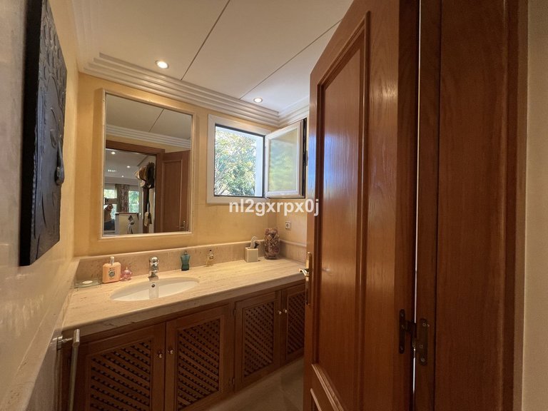 Villa for Sale in Costalita, Malaga 10