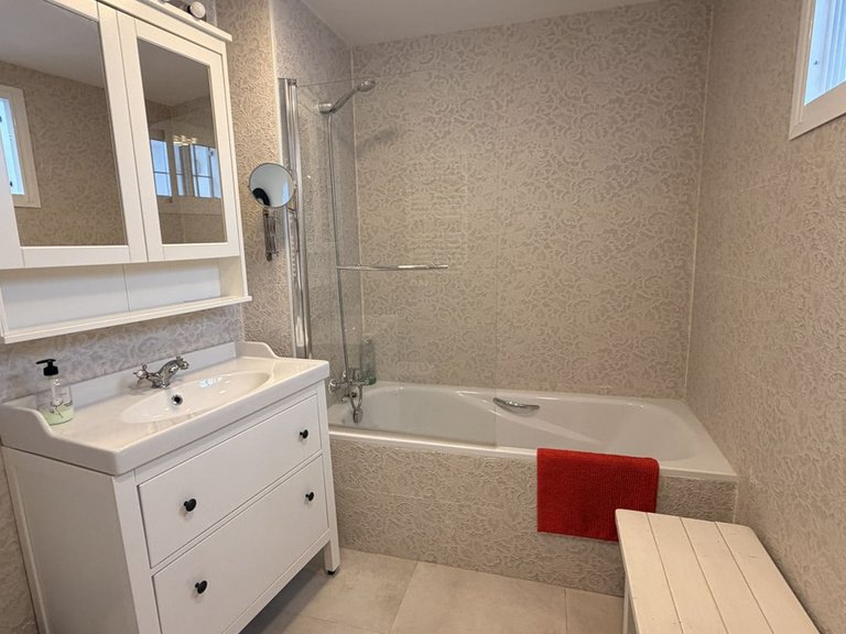 Villa for Sale in Alhaurín El Grande, Malaga 20