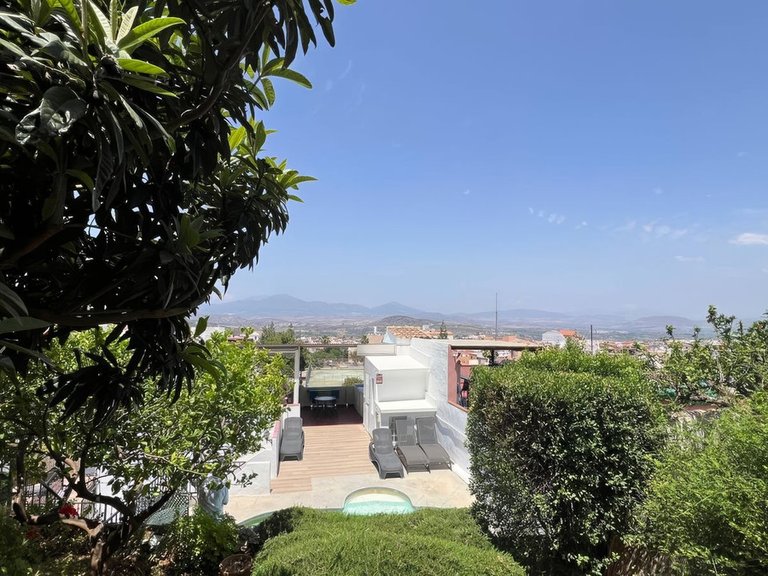 Villa for Sale in Alhaurín El Grande, Malaga 35
