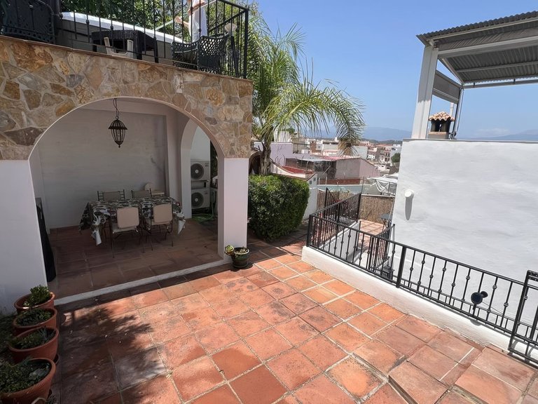 Villa for Sale in Alhaurín El Grande, Malaga 4