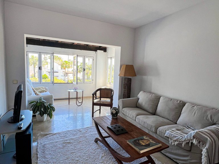 Apartment for Sale in Costalita, Malaga 10