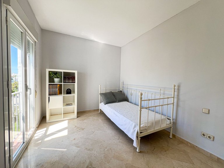 Apartment for Sale in Costalita, Malaga 25