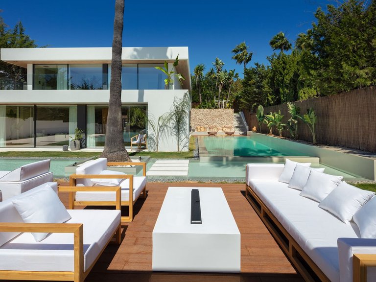 Villa for Sale in Marbella, Malaga 23