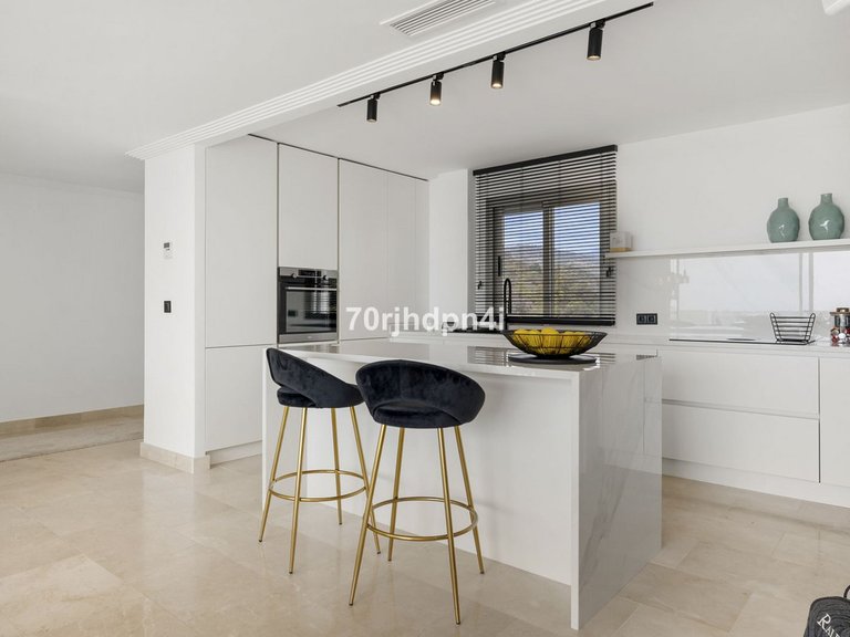 Apartment for Sale in Estepona, Malaga 1