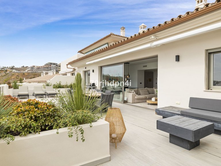 Apartment for Sale in Estepona, Malaga 30