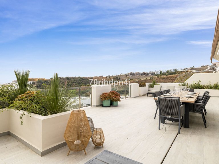 Apartment for Sale in Estepona, Malaga 34