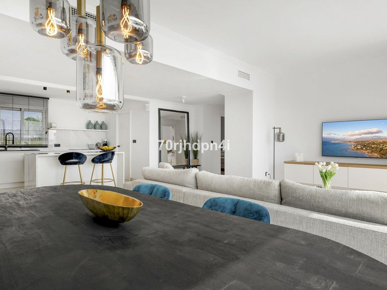 Apartment for Sale in Estepona, Malaga 8