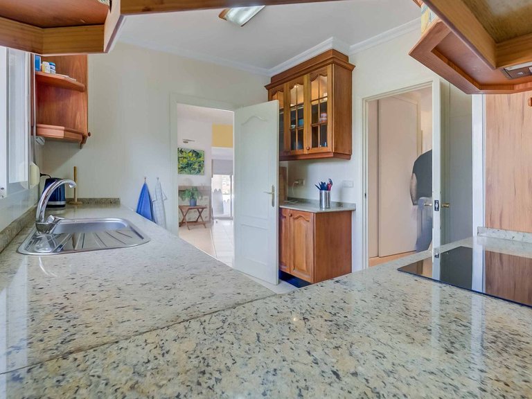 Villa for Sale in Sierrezuela, Malaga 21