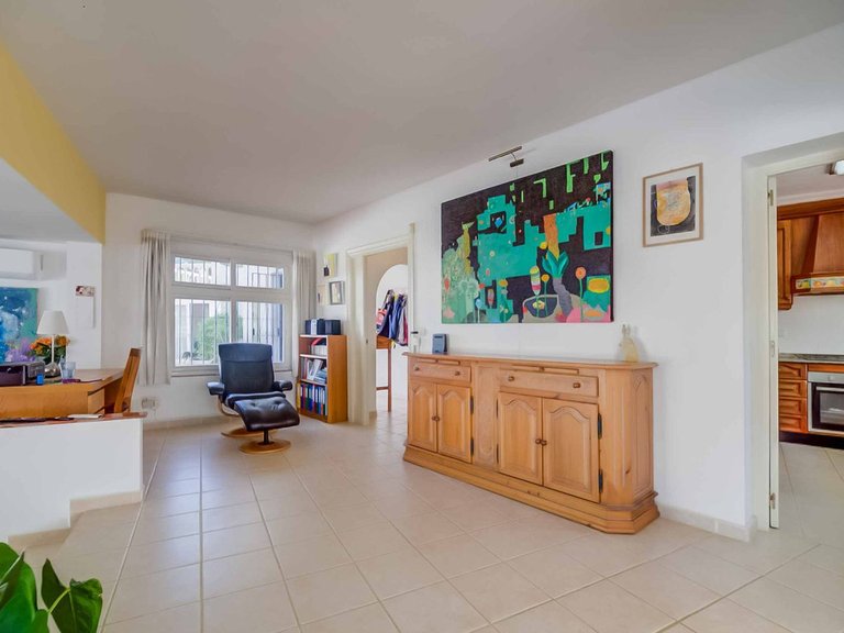 Villa for Sale in Sierrezuela, Malaga 6
