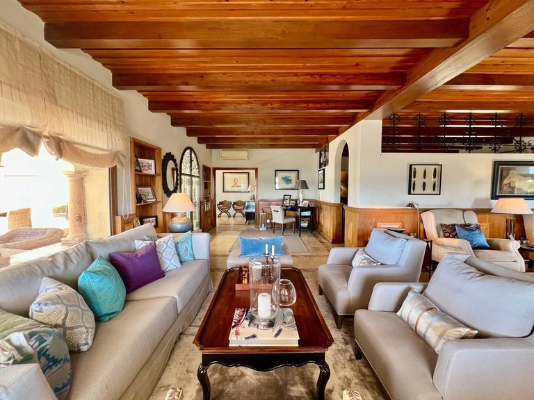 Villa for Sale in Elviria, Malaga 13