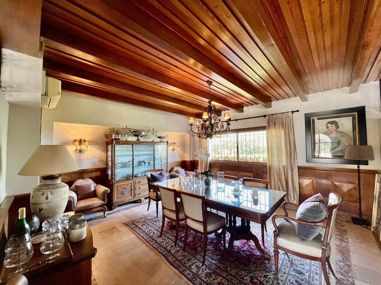 Villa for Sale in Elviria, Malaga 17