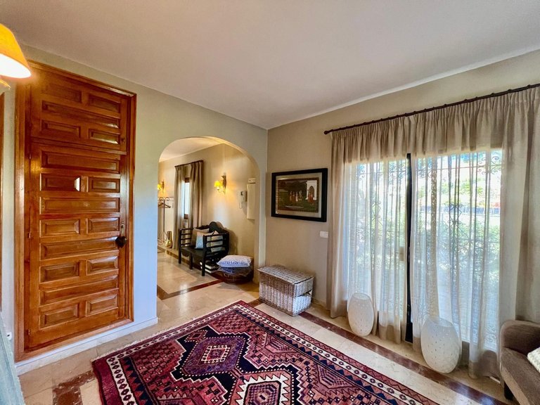 Villa for Sale in Elviria, Malaga 30
