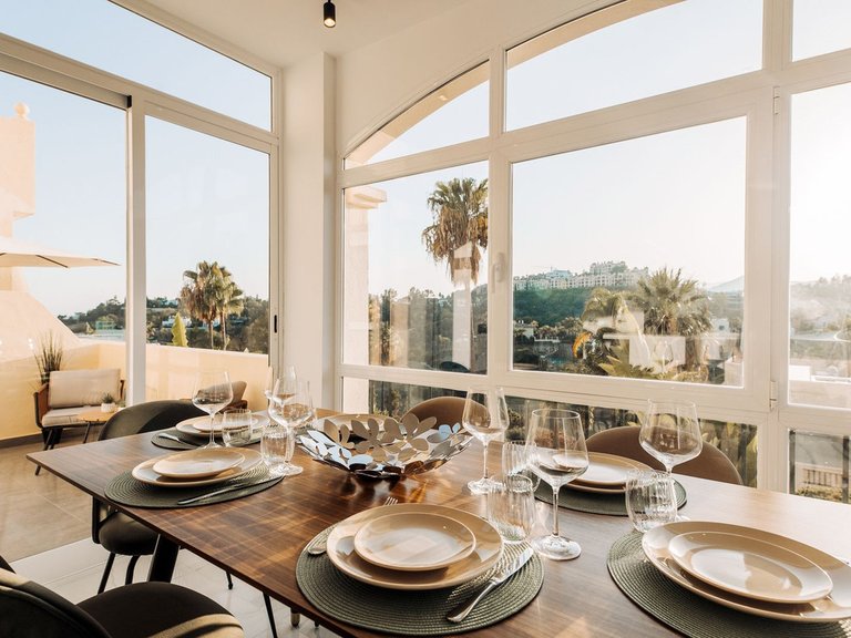 Apartment for Sale in La Quinta, Malaga 6
