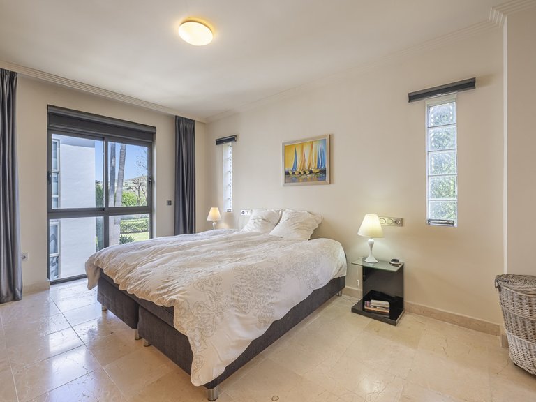 Apartment for Sale in Benahavís, Malaga 16