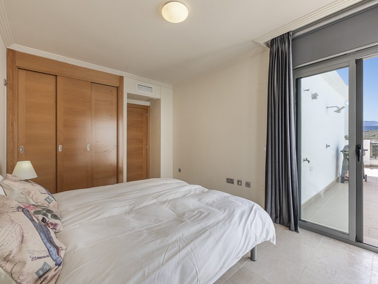 Apartment for Sale in Benahavís, Malaga 26