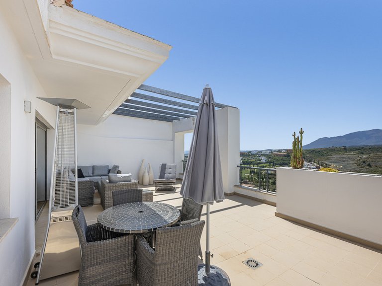 Apartment for Sale in Benahavís, Malaga 30