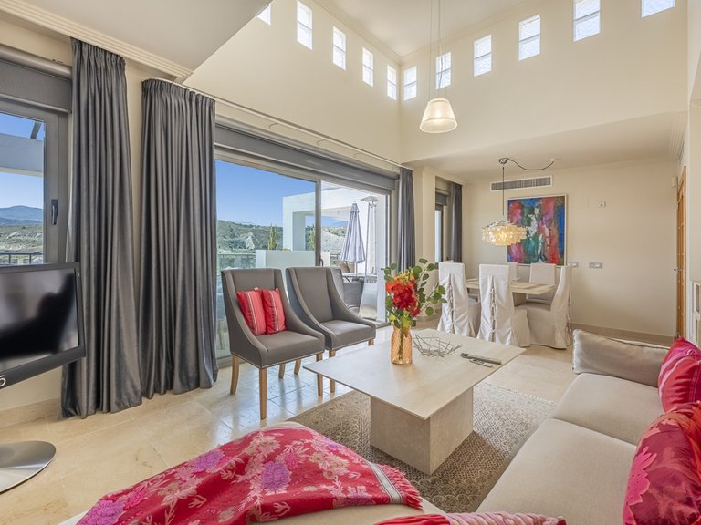 Apartment for Sale in Benahavís, Malaga 8