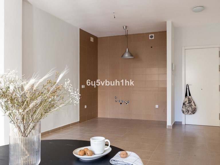 Apartment for Sale in Málaga, Malaga 10