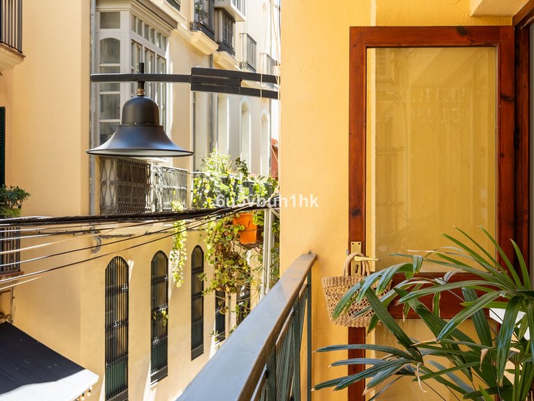 Apartment for Sale in Málaga, Malaga 12