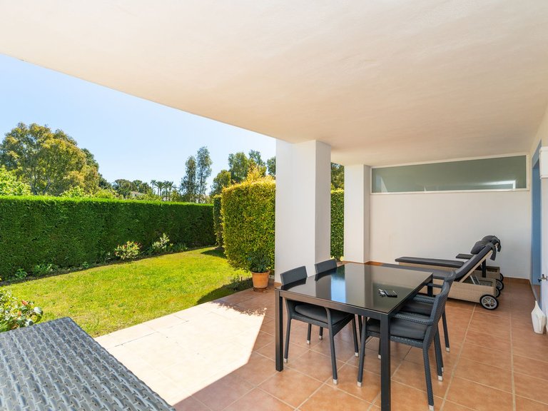 Apartment for Sale in Atalaya, Malaga 10