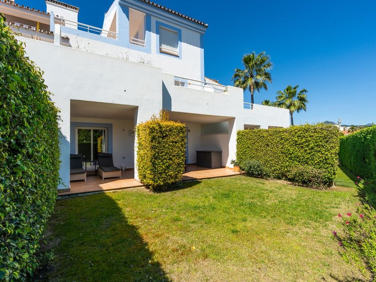 Apartment for Sale in Atalaya, Malaga 2