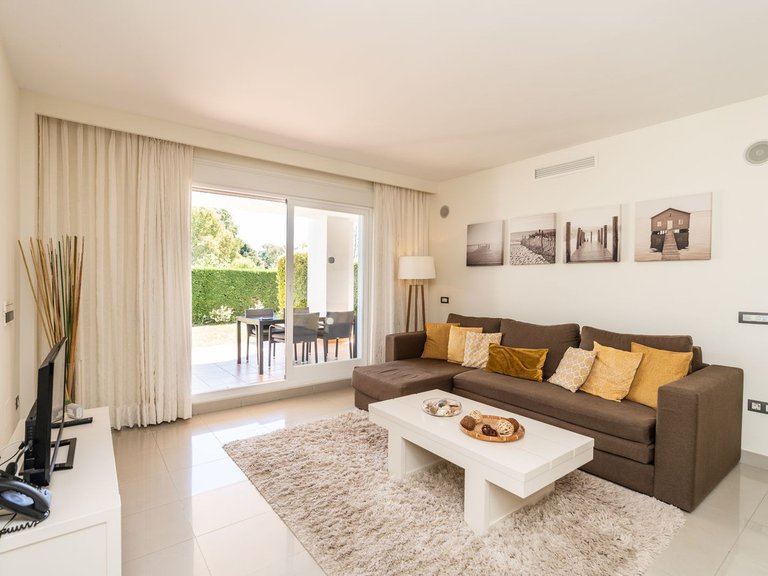Apartment for Sale in Atalaya, Malaga 5